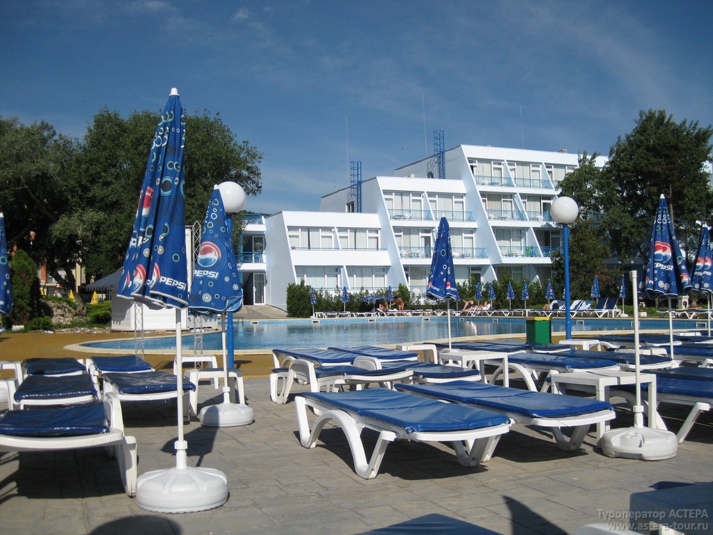 Отель Suneo Helios Beach 3* Болгария